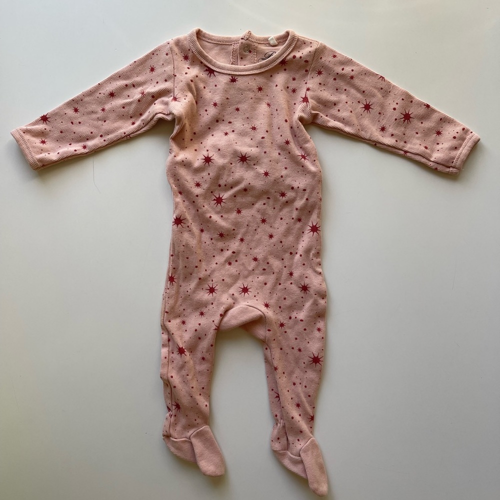 Pouf pink star footed onesie bodysuit footie - 6 / 9 months